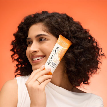 Jovees Herbal Revita Glow Vitamin C Face Wash For Glowing And Brightening Skin | Gentle Skin Hydrating & Rejuvenating Face Wash Cleanser with Kakadu Plum and Olives | For All Skin Types- 75g